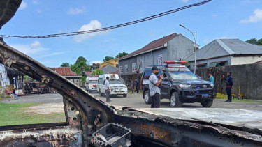 Polres Sorong Kota Evakuasi 17 Jenazah di Karaoke DoubleO