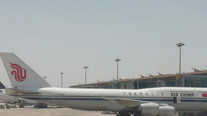 Tangguhkan 44 Penerbangan China Kecam Amerika Serikat