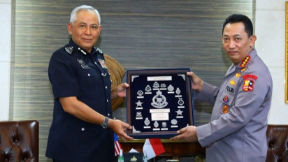 Bertemu Kepala Kepolisian Malaysia, Kapolri Bahas PMI Ilegal Hingga Penanganan Covid-19
