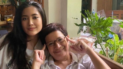 Nurul Arifin: Maura Bercita-Cita Merilis Buku