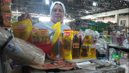 Harga Minyak Goreng di Pasar Klaten Masih di Atas Rp14.000 per Liter