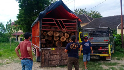 Polres Rembang Gagalkan Pengiriman Kayu Hasil Illegal Logging