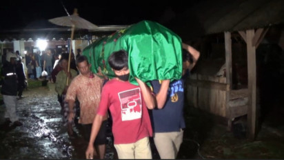 Hujan Lebat Disertai Angin Kencang, Seorang Pencari Rumput Tewas Tertimpa Pohon