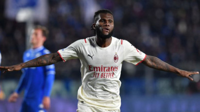 Franck Kessie Dikabarkan Setuju Hijrah dari San Siro ke Barcelona di Musim Panas