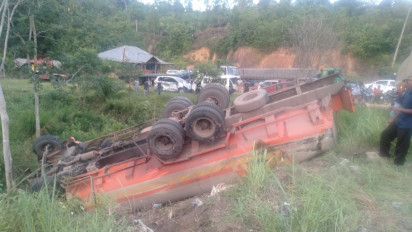 Tabrakan Beruntun di Jalinsum Nabundong 11 Korban Luka
