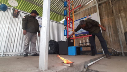 Kelompok Sadar Wisata di Wonosobo Olah Sampah Plastik Menjadi Bahan Bakar