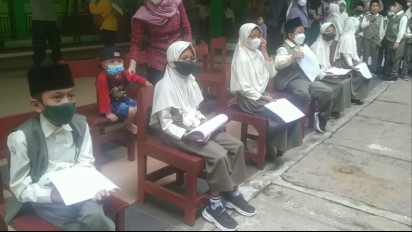 Bupati Banyumas Ancam Tutup Sekolah Jika Tak Taat Prokes saat Pembelajaran Tatap Muka