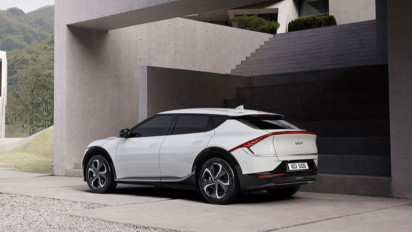 Hyundai Ioniq 5 dan Kia EV6 Dinobatkan Jadi Mobil Terbaik Tahun Ini