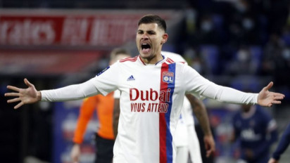 Bruno Guimaraes Jalani Tes Medis Bersama Newcastle