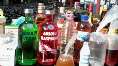 Viral Warga Gerebek Posko Ormas Diduga Jadi Sarang Pesta Miras di Jakarta, Polisi Bergerak Turun Tangan