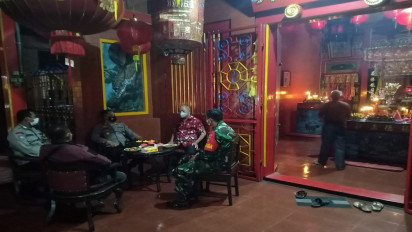 Malam Pergatian Tahun Baru Imlek, Klenteng Hok Tik Bio Ambarawa Isi Perayaan Dengan Ibadah