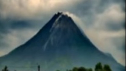 Dalam Enam Jam, Gunung Merapi Luncurkan Delapan Kali Guguran Lava Pijar