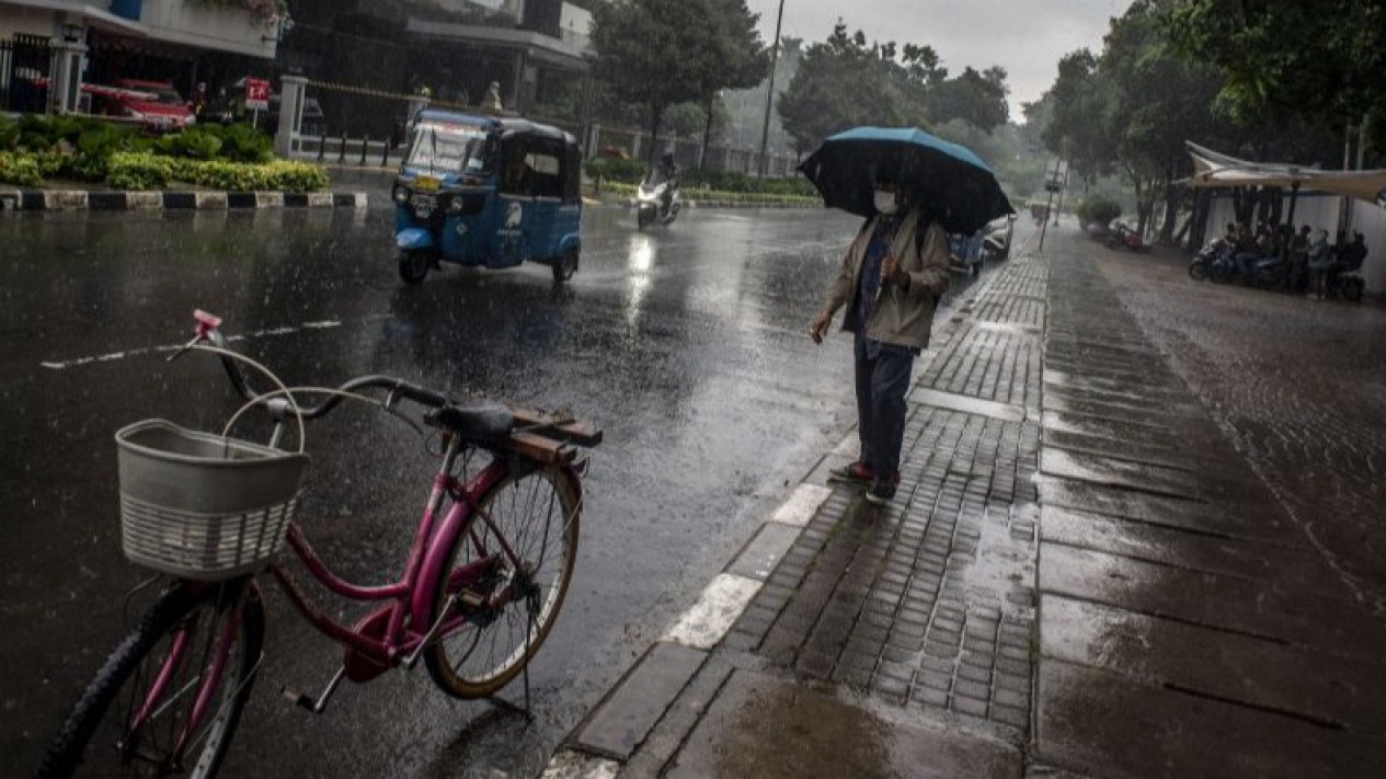 Sebanyak 13 Kota Besar Berpotensi Hujan Hari Ini
            - galeri foto