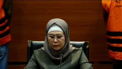 KPK Tahan Dua Tersangka Kasus Korupsi pengadaan e-KTP