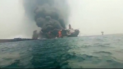 Fasilitas Produksi dan Penyimpanan Minyak di Lepas Pantai Nigeria Meledak