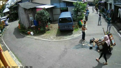 Viral Tukang Bakso Jatuh di Salatiga dan Dagangannya Berserakan, Ternyata Sudah Sering Manfaatkan Kebaikan Warga