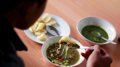 Gurih dan Uniknya Kuliner Saoto Golak Khas Wonosobo, Pakai Singkong Bukan Nasi