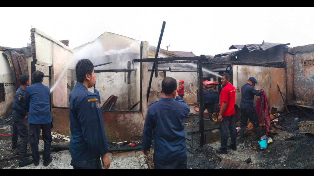 Kebakaran Rumah di Medan Telan Korban Jiwa
            - galeri foto
