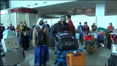 Timur Tengah Mencekam, Begini Nasib 58 Ribu Jemaah Umroh Indonesia yang Tertahan di Arab Saudi