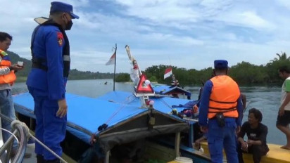 Satpolair Polres Lampung Selatan Imbau Nelayan Tak Dekati Gunung Anak Krakatau Radius 2 Kilometer
