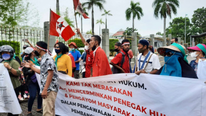 Dirundung Protes, Bright PLN Terus Kejar Target Bangun Tower SUTT