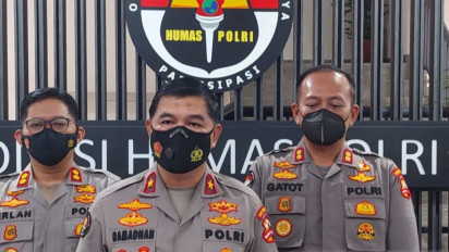 Adam Deni Minta Penahanannya Ditangguhkan. Polri:  Penyidik Akan Memproses Dulu