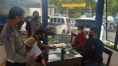 Palsukan Dokumen Vaksin, KTP dan SIM, Pemuda di Malang Diamankan Polisi