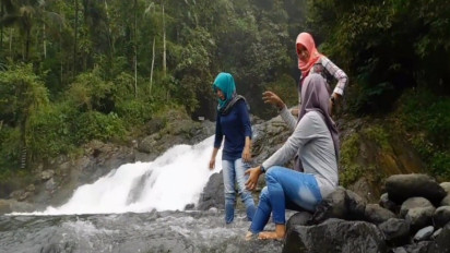 Curug Kali Karang, Pemandangan Hulu Sungai Memukau Cocok Untuk Liburan Sekeluarga