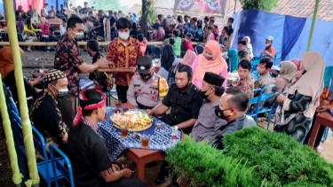 PPKM Level 3 Nekat Gelar Pentas Seni di Hajatan Dibubarkan Petugas