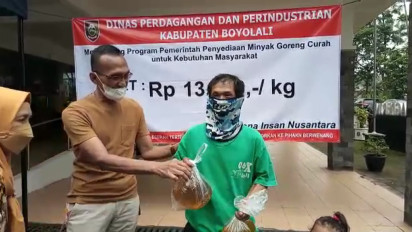 Disdagperin  Boyolali Gelar Operasi Minyak Goreng Curah