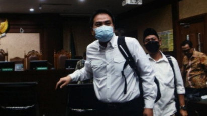 Mantan Wakil Ketua DPR Azis Syamsuddin Divonis Hari Ini