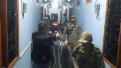 13 Pasangan Mesum Terjaring Razia Saat Rayakan Valentine di Kamar Hotel, 3 Berstatus Pelajar