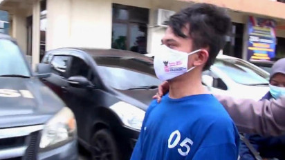 Dilaporkan Ibu Kandungnya karena Menjual Perabot Rumah, DRS Ditangkap Polisi