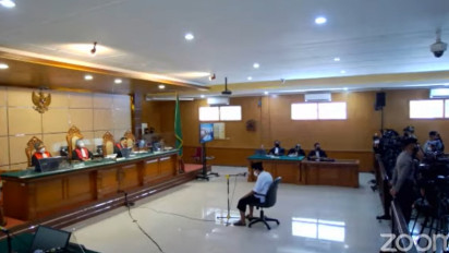 Herry Wirawan, Ustadz Cabul Pemerkosa 13 Santriwati Divonis Penjara Seumur Hidup