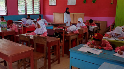 Hanya 10% Terjangkau Internet, PTM Terbatas Tetap Diberlakukan di Madina