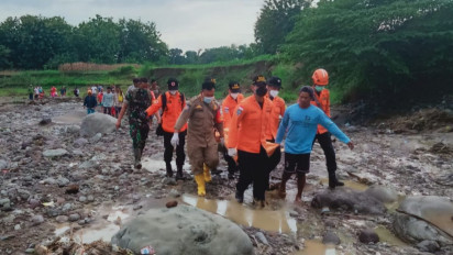Menyeberang Sungai, Seorang Warga Kendal Tewas Setelah Terseret Arus Deras