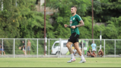 Pengakuan Aaron Evans Setelah Hukumannya Dibatalkan Komding PSSI