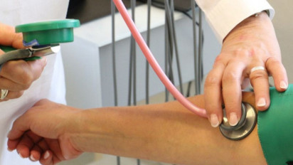 Picu Tekanan Darah Naik, Pengguna Obat Kontrasepsi Perlu Rutin Cek Tensi