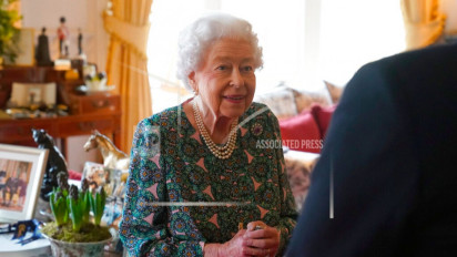 Ratu Elizabeth Positif Covid-19, Istana Buckingham: Gejalanya Ringan