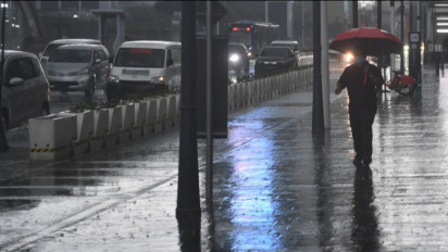 Hujan Ringan Hingga Lebat Berpotensi Guyur Sejumlah Wilayah Indonesia
