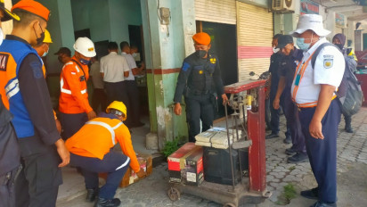 Tak Bayar Uang Sewa, PT KAI Tertibkan Ruko