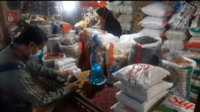 Harga Kedelai Naik, Pembeli di Pasar Beringharjo Yogyakarta Turun