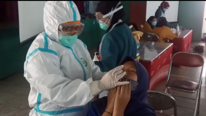 Klaster Covid-19, Puluhan Siswa dan Guru di Sleman Jalani Swab PCR