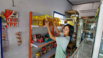 Minyak Goreng Langka di Situbondo, Pemilik Toko Kelontong Bingung Cari Stok