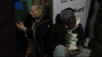 Berlindung dari Serangan Rusia, Warga Kota Kharkiv Sebunyi di Stasiun Kereta Bawah Tanah