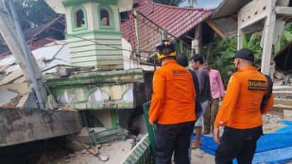Ribuan Warga Pasaman Barat Mengungsi