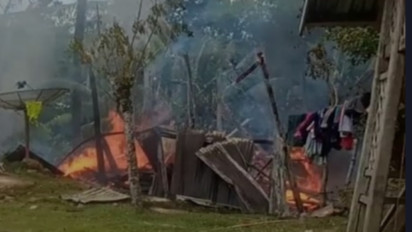 Akibat Bakar Sampah Rumah Panggung Ikut Terbakar