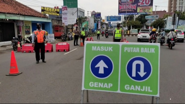 Libur Long weekend, Polres Cirebon Kota Berlakukan Sistem Ganjil Genap Bagi Kendaraan Yang Masuk Cirebon