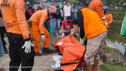 Pemancing Temukan Mayat Laki-laki di Sungai Tuntang Kab. Semarang