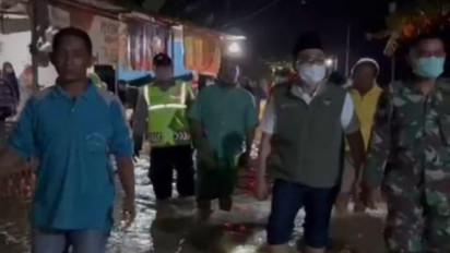 200 Warga Terjebak Banjir di Kabupaten Pamekasan Dievakuasi Hingga Rabu Dini Hari